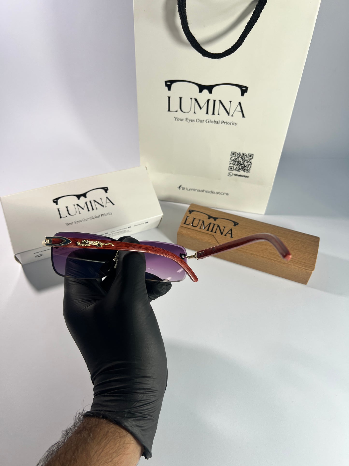 Cartier Wooden Frame purple Shade