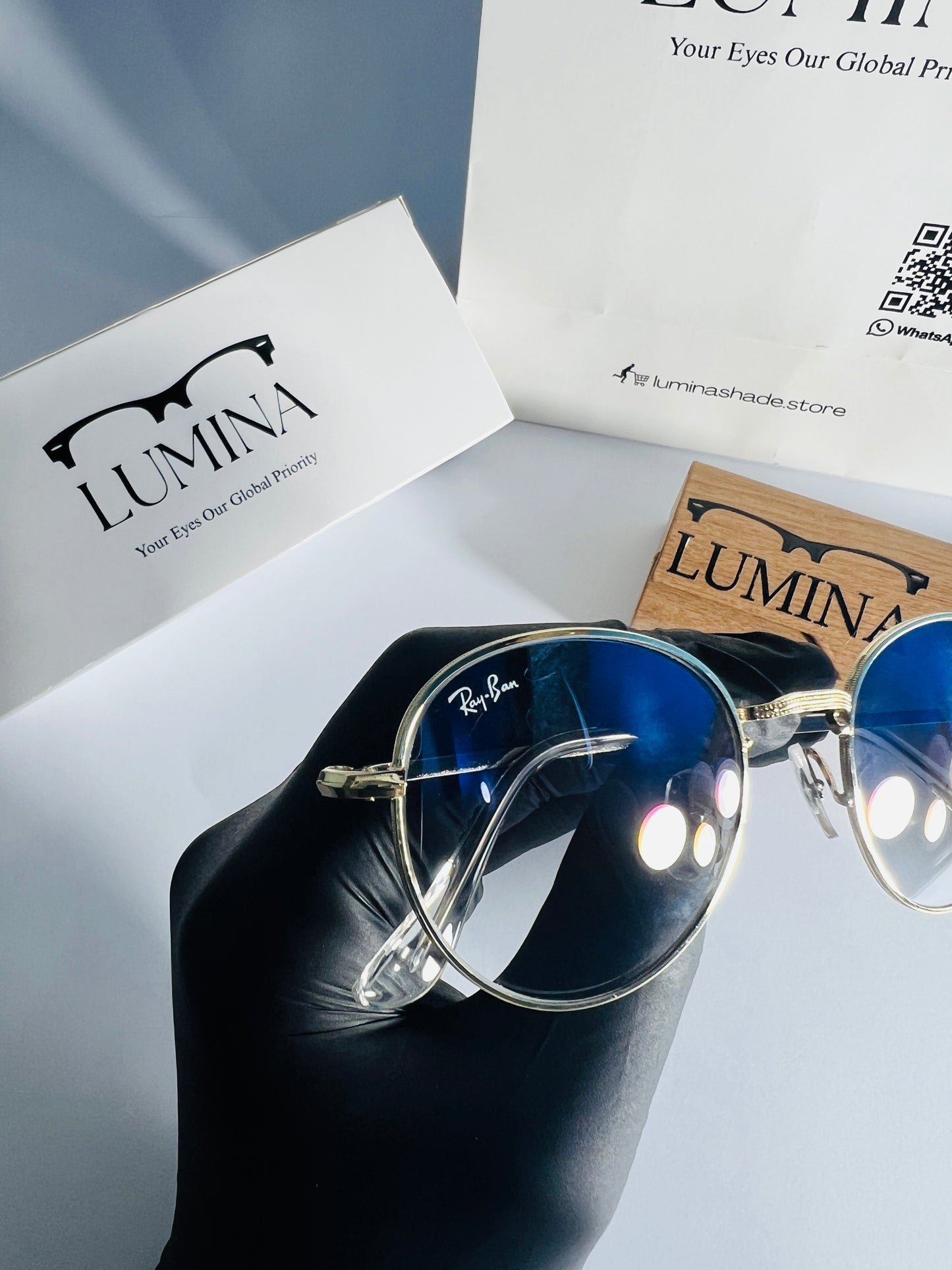 Blue Ray-Ban Round Metal Sunglasses