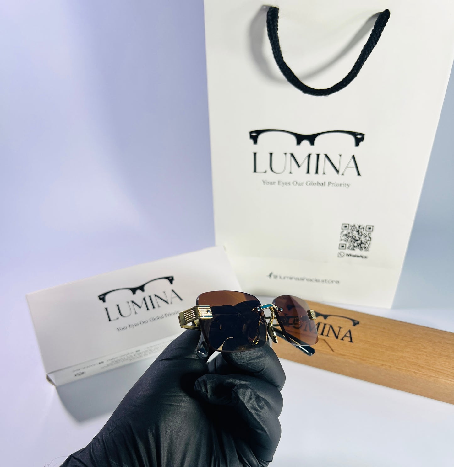 Cartier Gold Frame Gold Shade