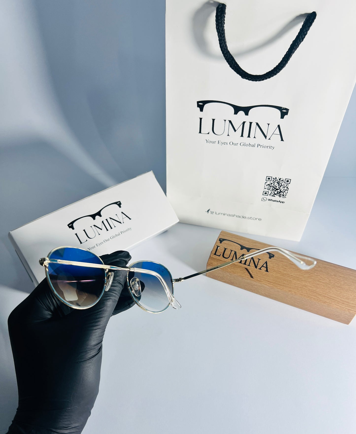 Blue Ray-Ban Round Metal Sunglasses